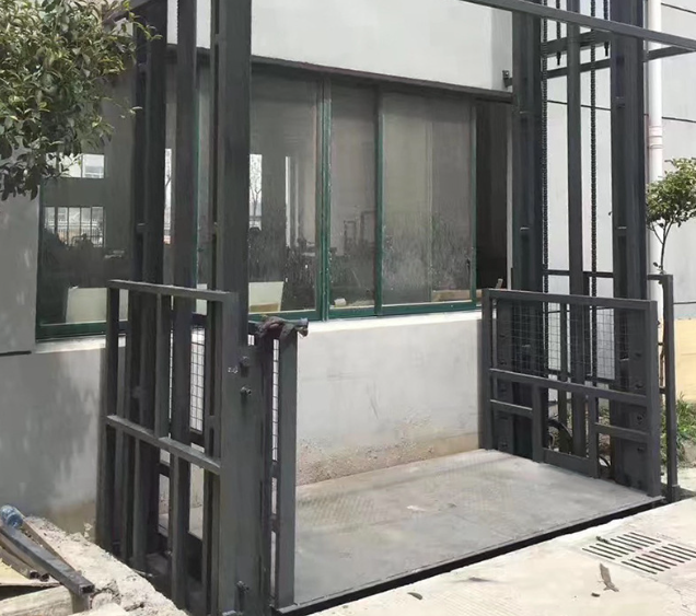 朔州导轨式施工升降机助力民生工程提速增效